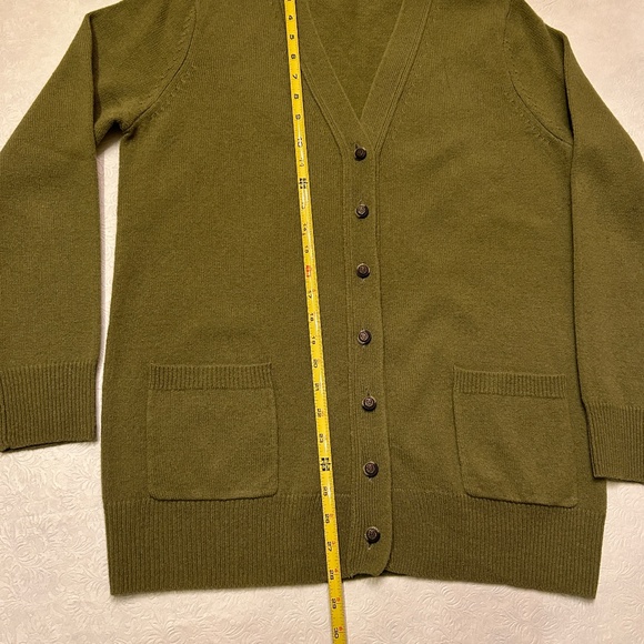 NWOT Lambswool Cardigan Women's - Picture 7 of 9